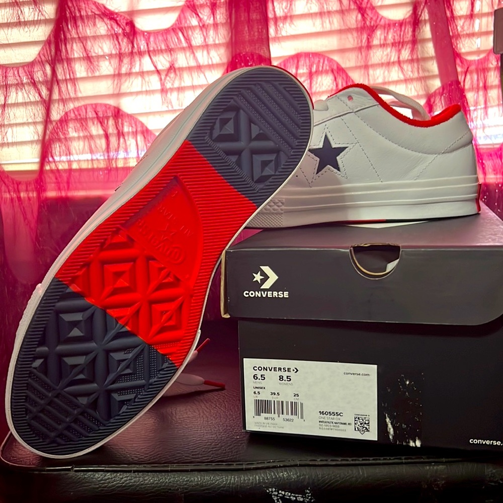 New Converse One Star - Picture 3 of 3